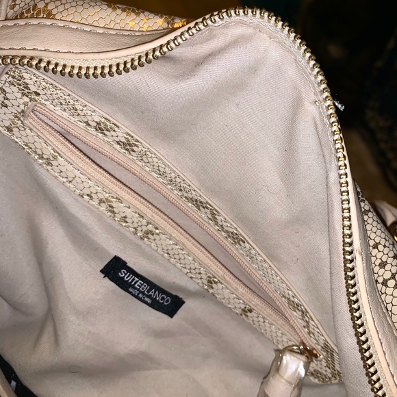 Purse - Picture 2 of 2